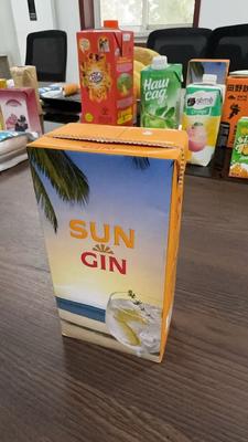 Machine de remplissage de carton aseptique de 1000 ml Prisma Square ou Base avec une capacité d'emballage de 1000-3000CPH et une alimentation de 380V / 50Hz