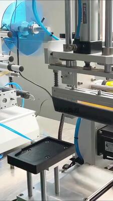 Semi-automatic Flat-labeling Machine CH-615 for Plastic Boxes and Conical Bottles and Capable of Applying Anti-counterfeiting Labels